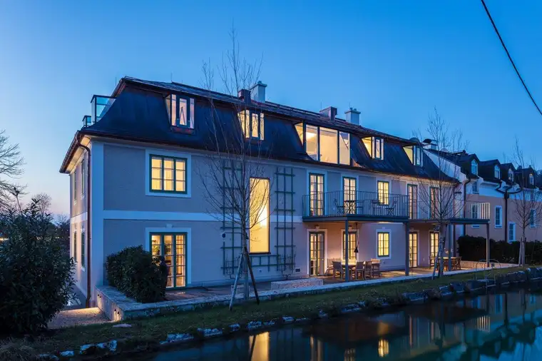 „Haus im Haus“ in der Reindlmühle direkt am Almkanal!