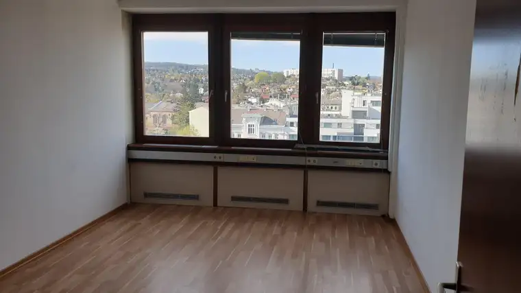 Büroraum im 4.OG, Lift