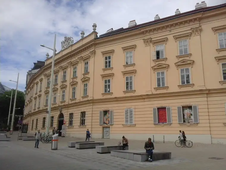 Bürofläche mit Charme, nahe 1. Bezirk und U2/U3-Stationen