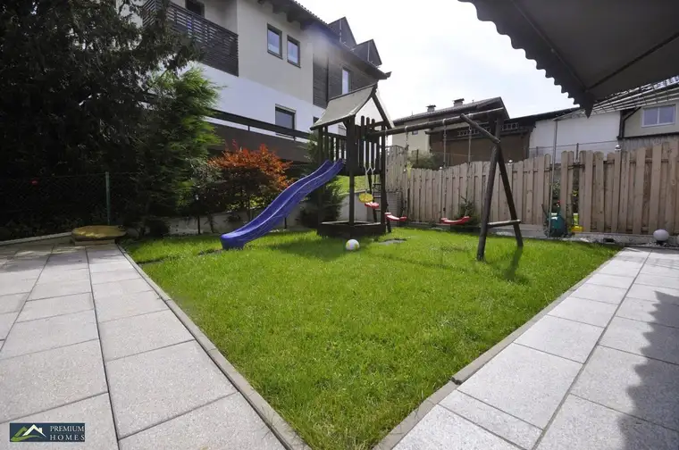 ANGERBERG - modernes Wohnvergnügen in Tirol: Doppelhaushälfte mit Garten, Balkon, Terrasse &amp; Garage - 5 Zimmer
