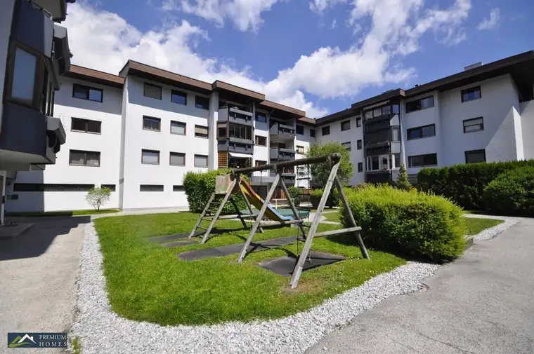 KUNDL - Charmante 4 Zimmer Etagenwohnung
