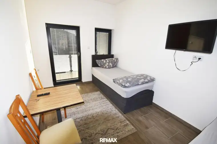 NEU!!! ZIMMER nahe FLUGHAFEN
