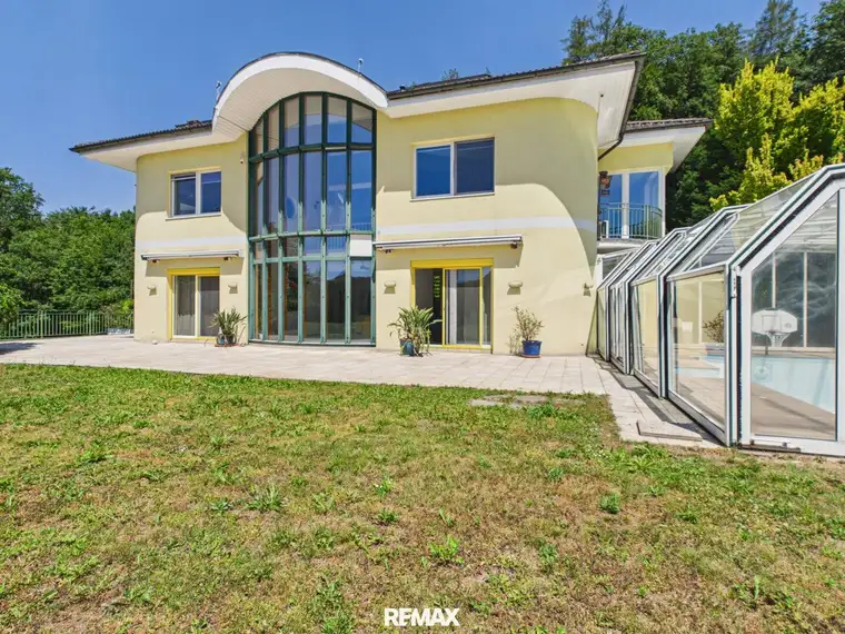 Exklusive Villa in Gablitz: Pool, Sauna, Whirlpool – Luxus pur!