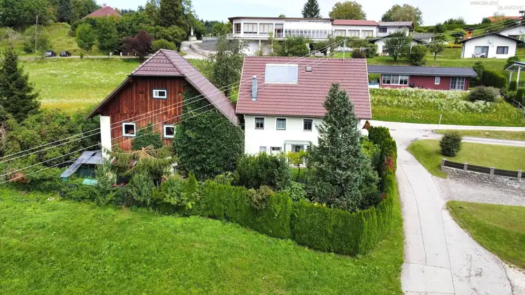 Gepflegtes Wohnhaus in Ruhelage in der Gemeinde Sittersdorf