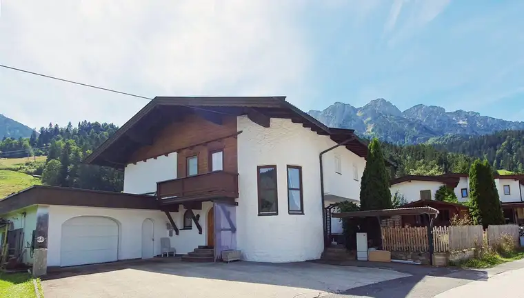 Mehrfamilienhaus mit 3 Wohneinheiten in Walchsee