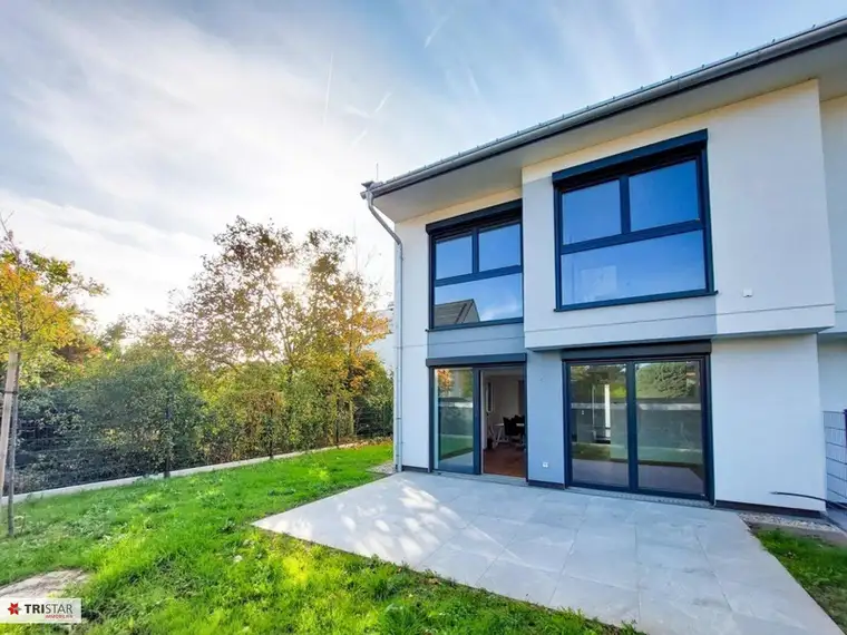 Modernes Reihenhaus in 1220 Wien: Erstbezug mit Garten, Terrasse und viel Komfort!