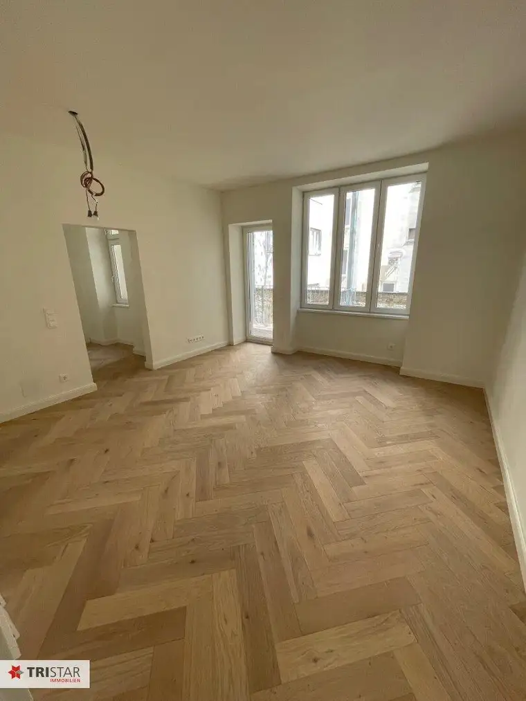 Traumhaftes Wohnen in Top-Lage: Moderne 2-Zimmer Wohnung mit Balkon, komplett saniert für nur 195.000 €!