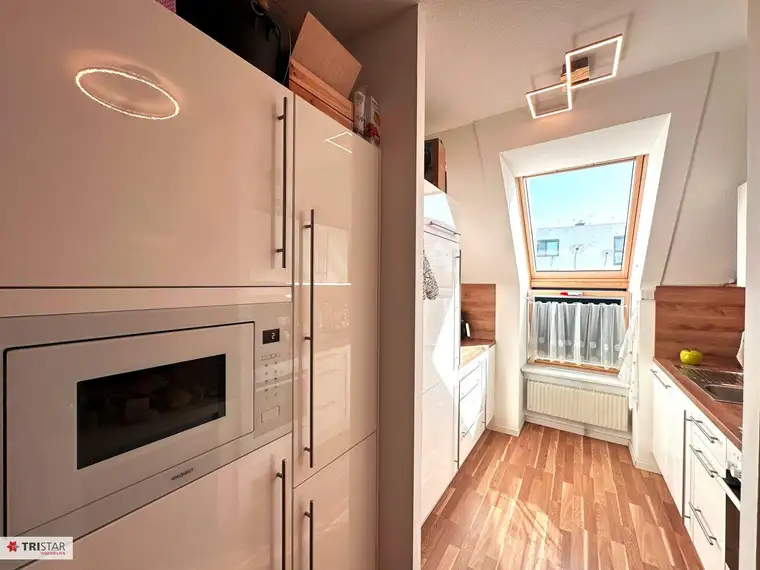 NEU I Charmante 3 Zimmer Wohnung mit 2 Balkonen in Top Lage von Himberg