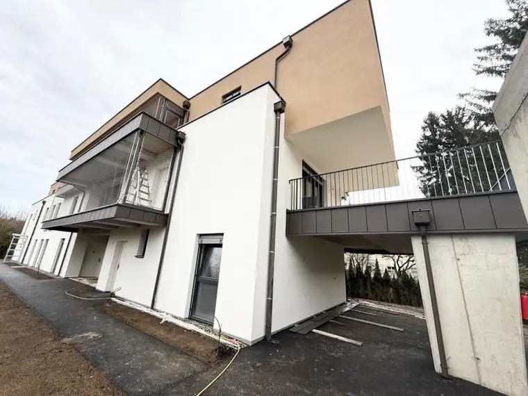 KLEIN ABER FEIN - PENTHOUSE MIT STIL