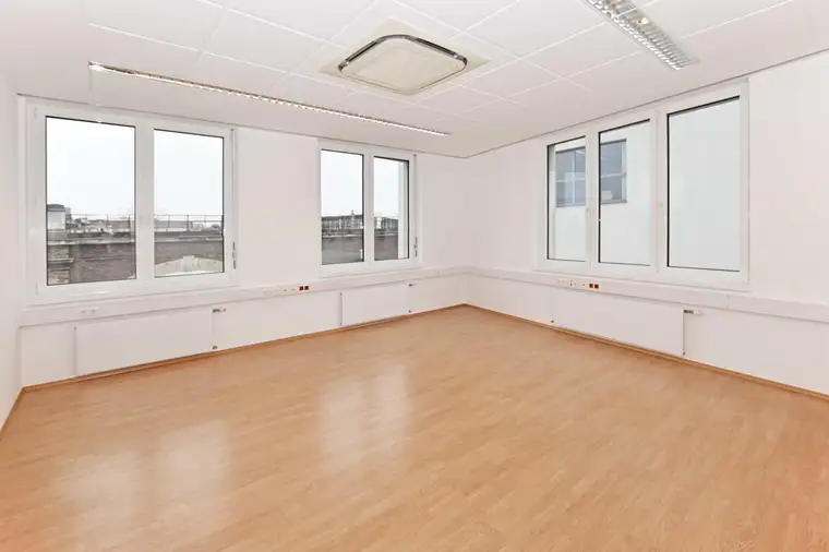 Flexible Büroflächen Nähe Privatklinik Döbling