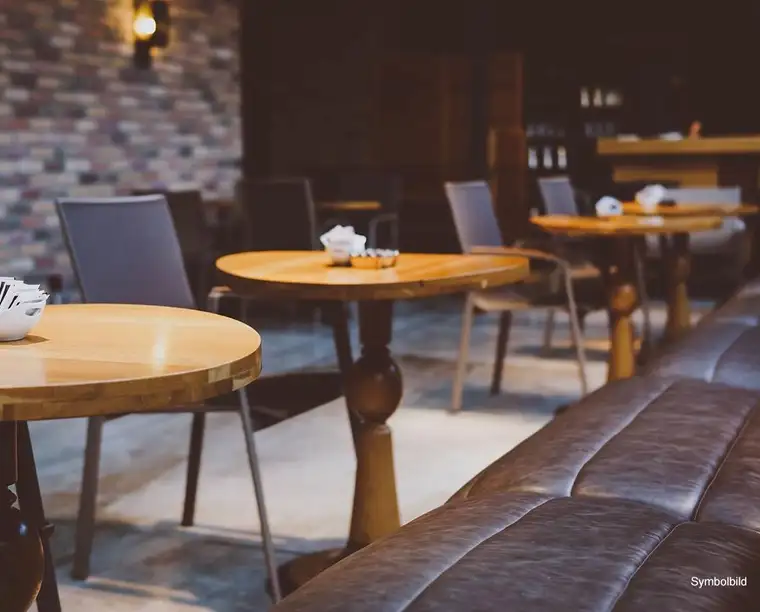 Kaffee/Restaurant/Bar in Top-Lage