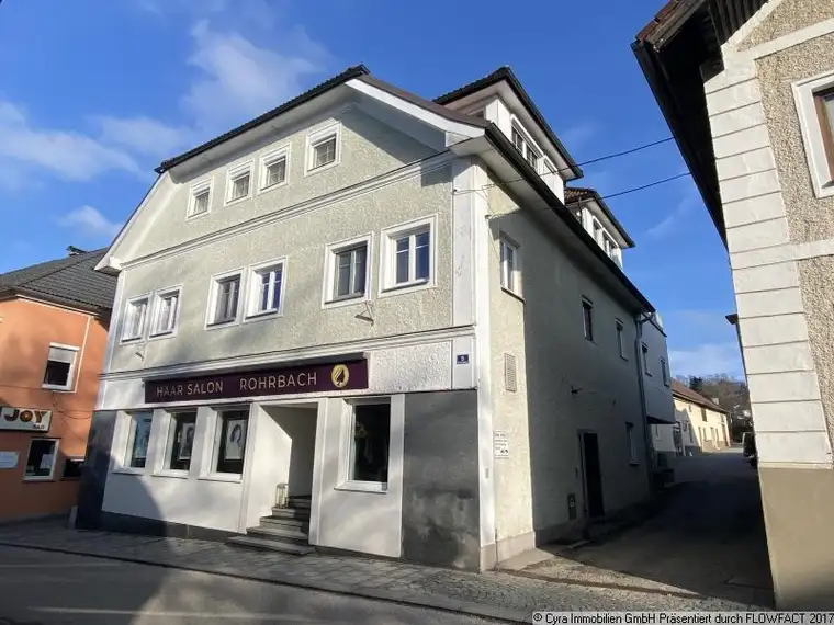 Stadthaus im Zentrum von Rohrbach-Berg mit Entwicklungspotential zu verkaufen