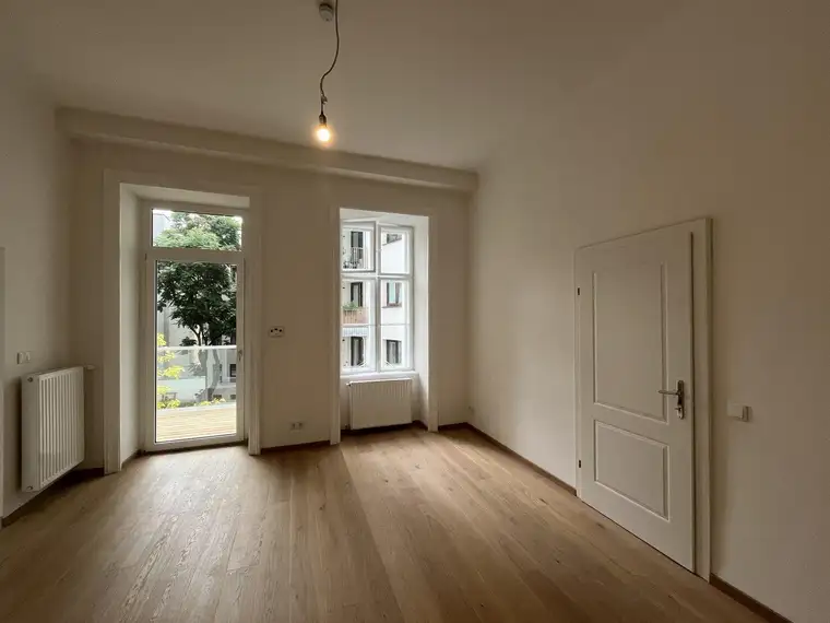 1030! Hochwertig ausgestattetes 2-Zimmer Eigentum mit Balkon nahe U3/Kardinal Naglplatz!
