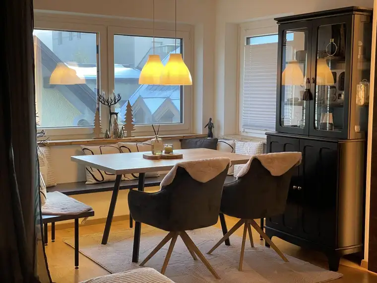 Dania Bründlinger, D+H Bründlinger Immobilien KG