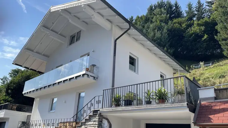 Haus in sonniger Lage mit 2 eigenständigen Wohnungen in St. Veit im Pongau!