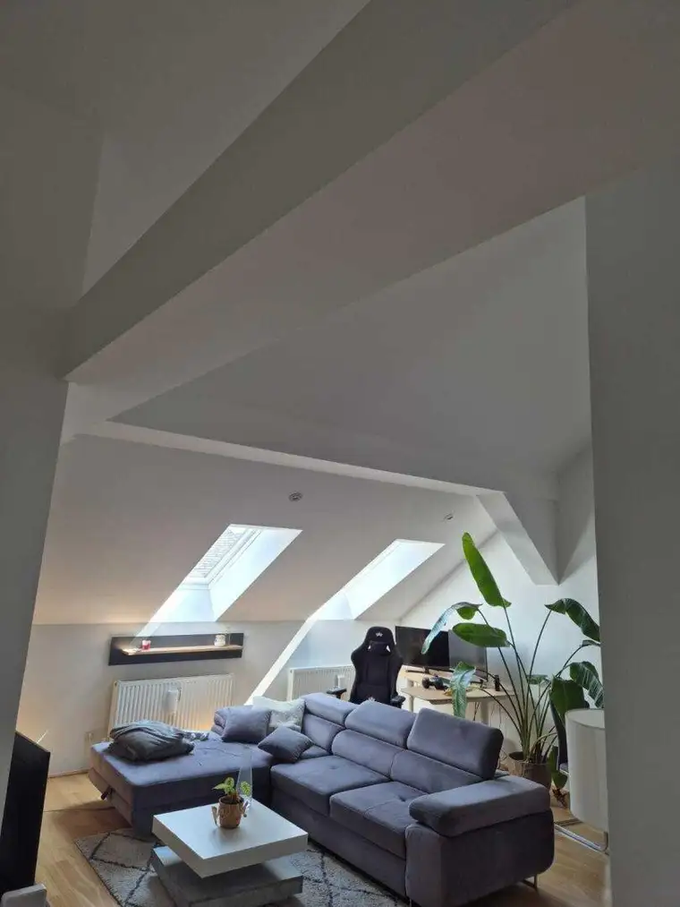 Sandwirtgasse: 2-Zimmer-Wohnung ab November!
