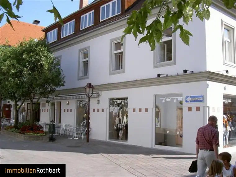 Neuwertiges Büro oder Ordination