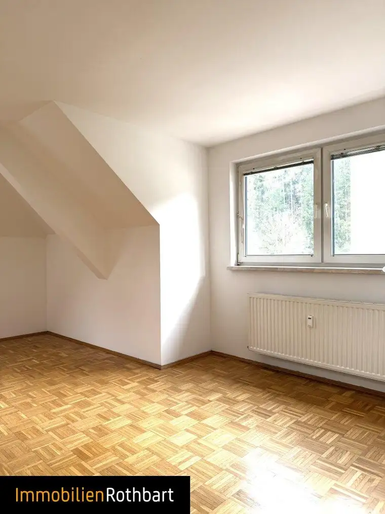 Gemütliche Wohnung im Dachgeschoss in Thörl, Steiermark – Ihr neues Zuhause!