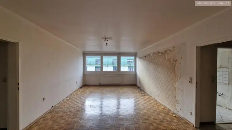 Sanierungsbedürftig + hell + Nähe Schönbrunn + schöner Fernblick + U4 Nähe!!