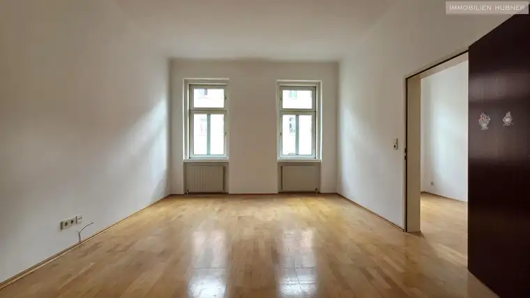 2,5 Zimmer Altbauwohnung ++ Nähe Haydnpark und 5. Bezirk ++ Sanierungsbedürftig