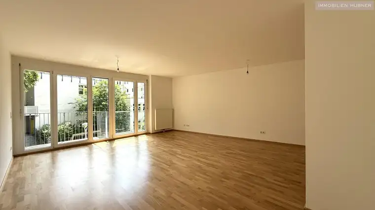 Schöne 3 Zimmer Neubauwohnung mit 5m² Balkon