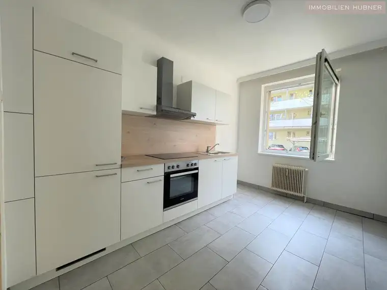 NUR EUR 4000 pro m²!!! 2 Zimmer + separate Küche in ruhiger Lage im 3. Bezirk!!!