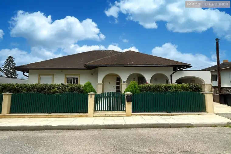 Gepflegtes Haus mit viel Platz für die ganze Familie! Luftwärmepumpe! PV-Vorbereitung!