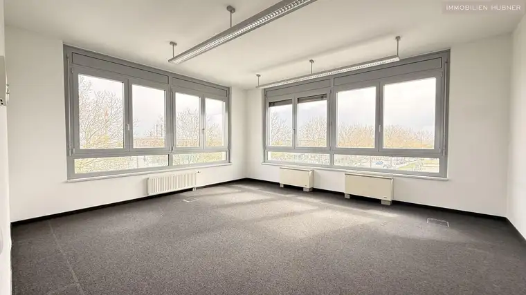 Effizientes Arbeiten– Büro im Concorde Business Park - ohne Provision