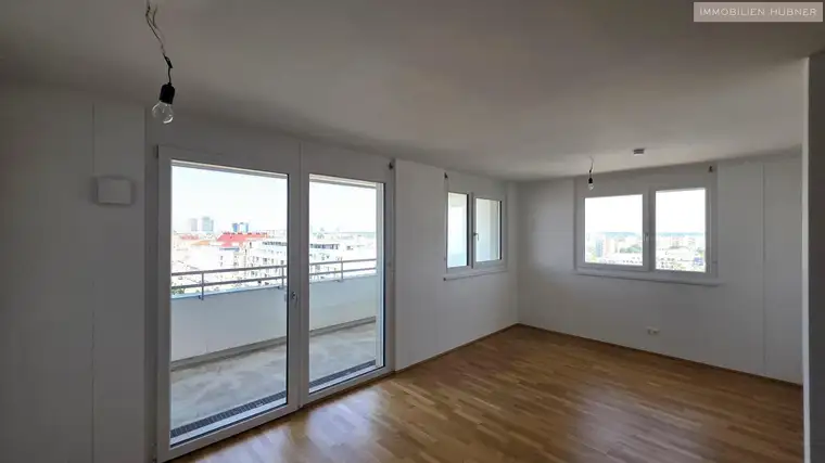 MEGA-WETBLICK!! Neubauwohnung mit großer Loggia und Deckenkühlung / 7.OG!