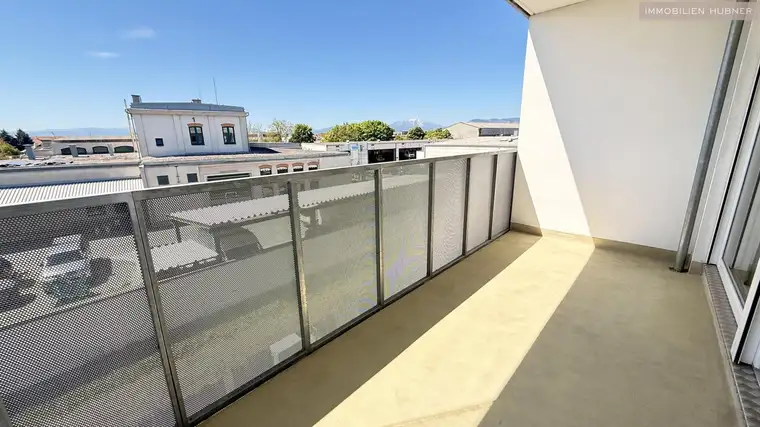 Großzügige 4-Zimmer-Neubauwohnung mit SÜD-Balkon nahe Akademiepark