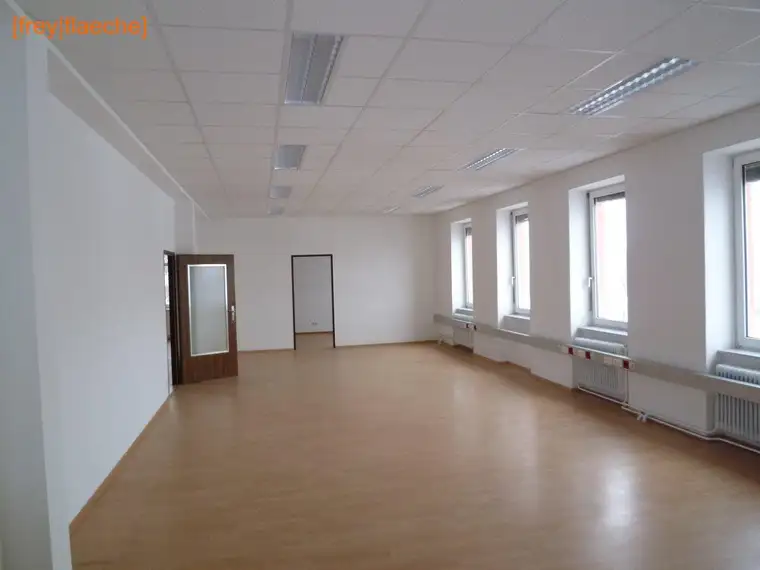 Büro nahe Liesinger Platz