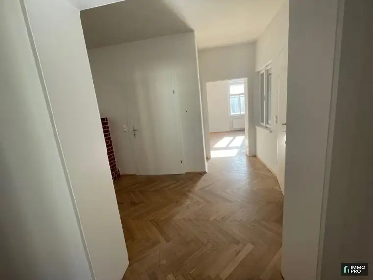 Geräumige 4-Zimmer-Wohnung in Leoben mit Balkon