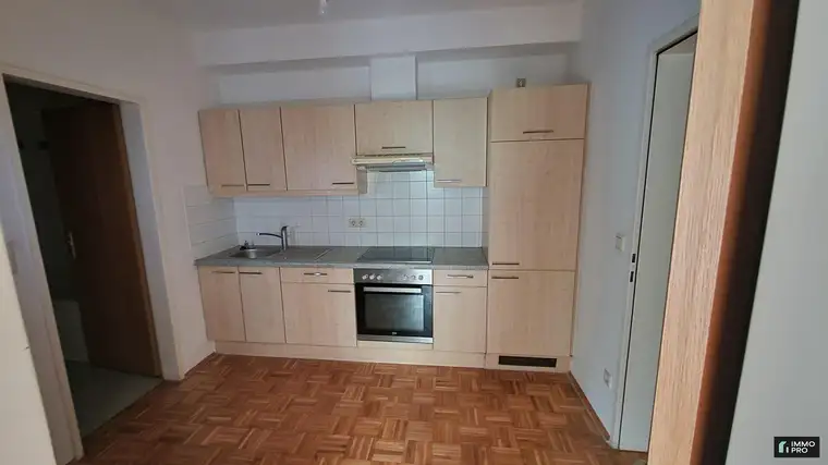 Schöne 2-Zimmer-Wohnung Nähe Karl Franzens Universität mit Blick auf den Stadtpark!