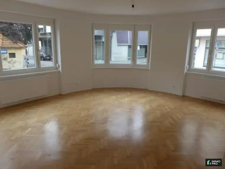 Schöne 2-Zimmer-Wohnung plus Küche in 8020 Graz!