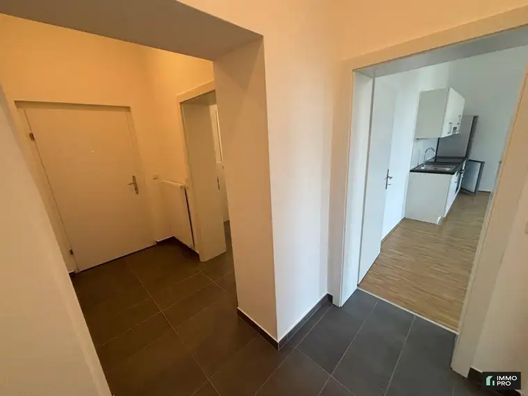 Helle 2-Zimmer Wohnung - Provisionsfrei!