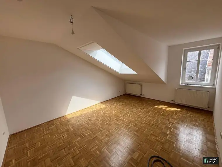 Helle 2-Zimmer Wohnung - Provisionsfrei!