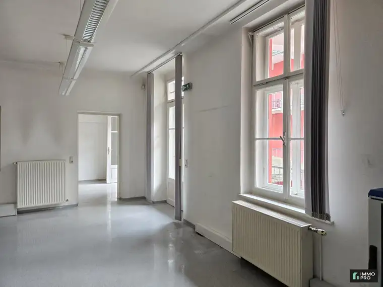Gewerbefläche in zentraler Lage GESAMT oder Einzelflächen