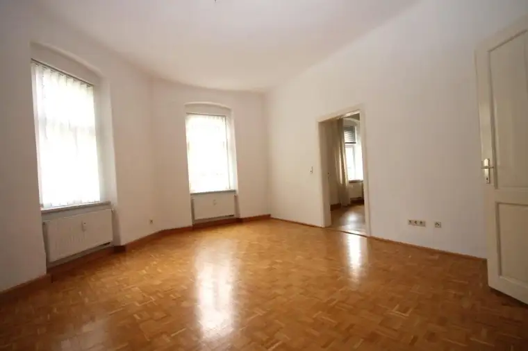 LAGE I LAGE ILAGE 1-2 Zimmer MietwohnungI Leoben Zentrum IMS IMMOBILIEN KG I Leoben