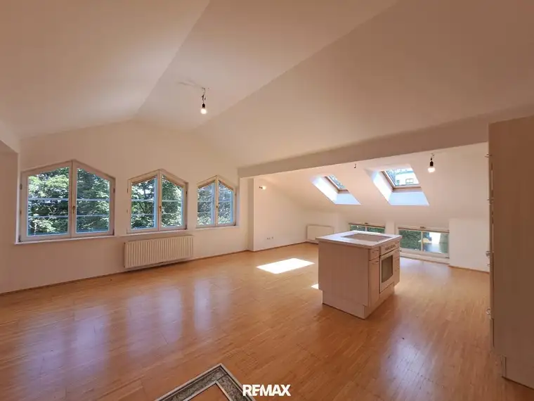 Miet- Loft in Villenlage!
