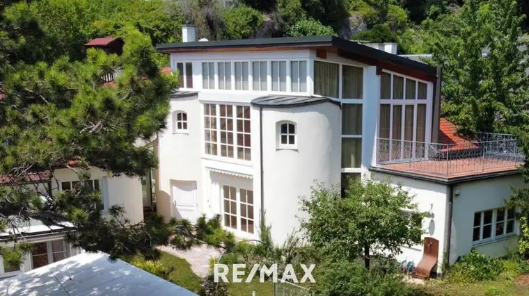 RESERVIERT!!! Großzügige Architekten-Villa am Mitterberg zu MIETEN!