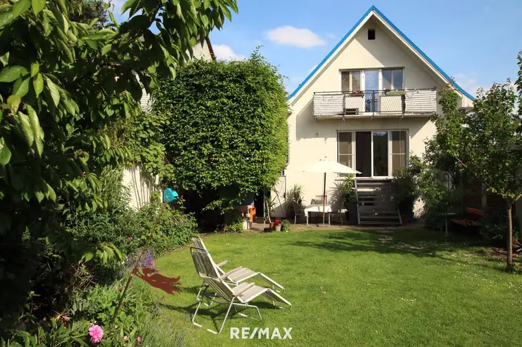 Wien Meidling: Schönes Einfamilienhaus mit großem Garten und 90m² Werkhalle
