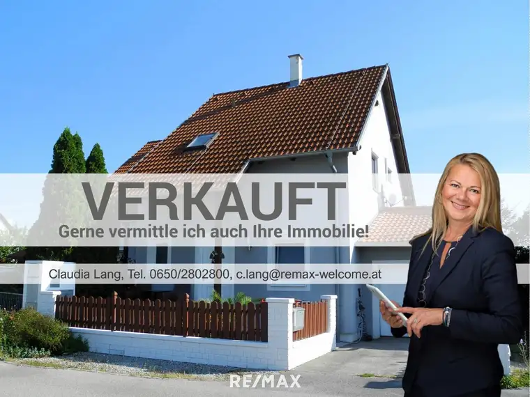 VERKAUFT!!! *Bezauberndes Haus mit großem Garten und Pool!*
