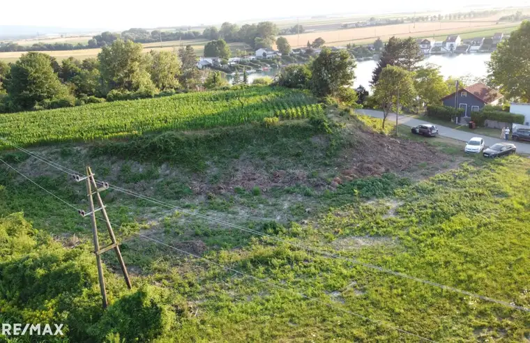 Großer Baugrund 1.870 m², ~ 40% verbaubar