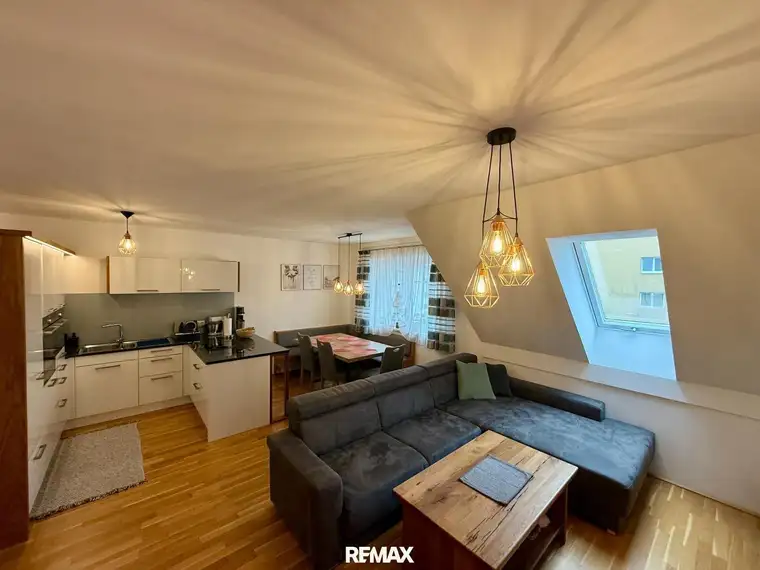 PENTHOUSE-MAISONETTE MIT 2 DACHTERRASSEN &amp; TIEFGARAGE IN BELIEBTER LINZER LAGE