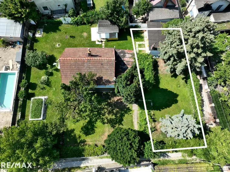 Seltene Gelegenheit - Simmeringer Kleingarten mit 221 m² Eigengrund – keine Pacht - ganzjähriges Wohnen erlaubt!
