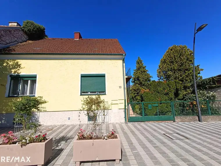 FEINES HAUS IN KOTTINBRUNN