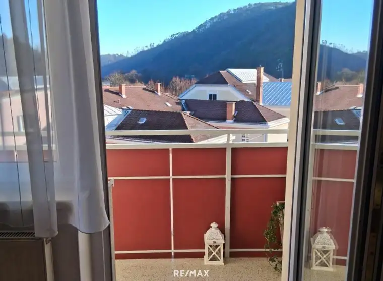 Zentrumsnahe Zweizimmerwohnung inkl. Parkmöglichkeit