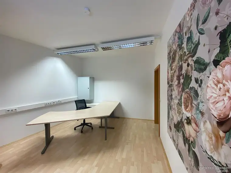 71,50m² Geschäftsfläche ideal für ein Büro oder eine Praxis