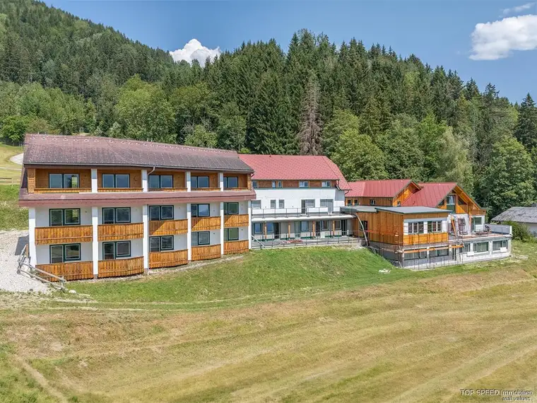 Investieren, wo andere Urlaub machen - Touristische Anleger-Studios mit Weitblickab € 115.000.-