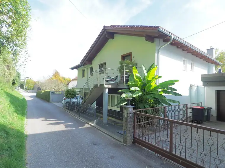 EINFAMILIENHAUS IN GARSTENWOHNEN UND ARBEITEN UNTER EINEM DACH!